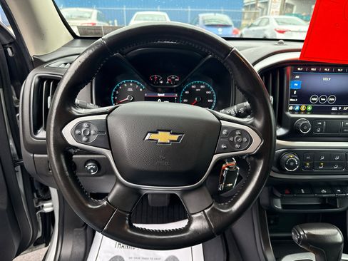 Used 2019 Chevrolet Colorado LT image 13
