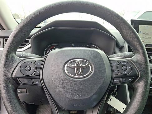 Used 2025 Toyota RAV4 LE image 18