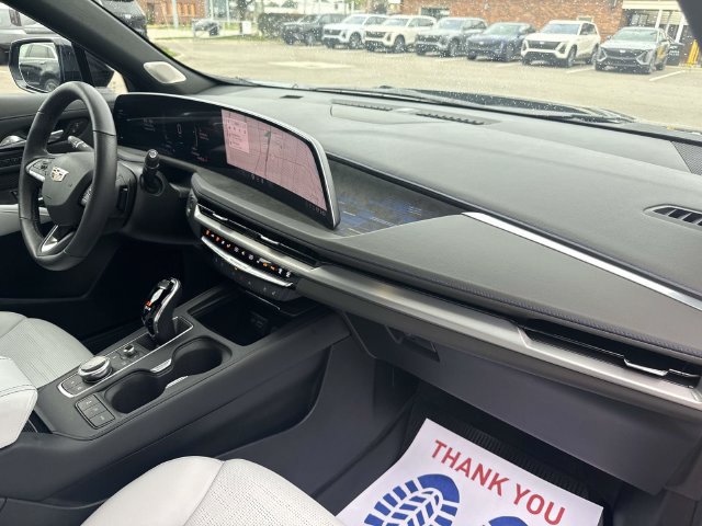 Certified 2024 Cadillac XT4 Sport AWD/4WD image 22