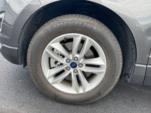 Used 2017 Ford Edge SEL w/ Equipment Group 201A AWD/4WD image 9