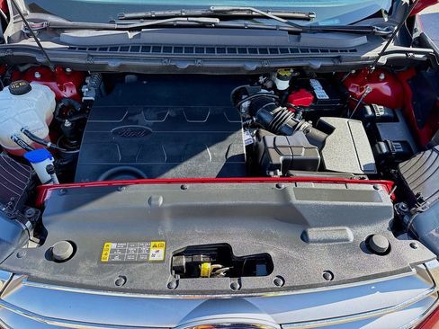 Used 2018 Ford Edge SEL w/ Equipment Group 201A image 39