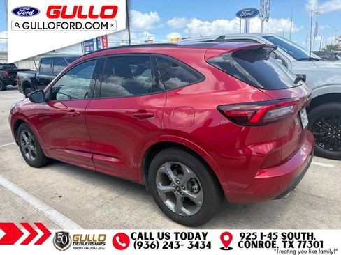Used 2023 Ford Escape ST-Line w/ Tech Pack #1 FWD image 3