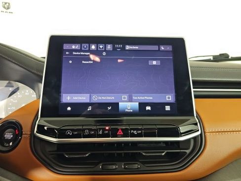 Certified 2024 Jeep Compass Limited image 22