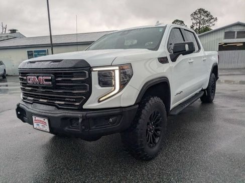 Used 2023 GMC Sierra 1500 AT4X AWD/4WD image 8