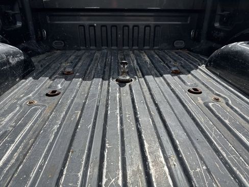 Used 2017 Ford F250 XLT w/ XLT Premium Package image 29