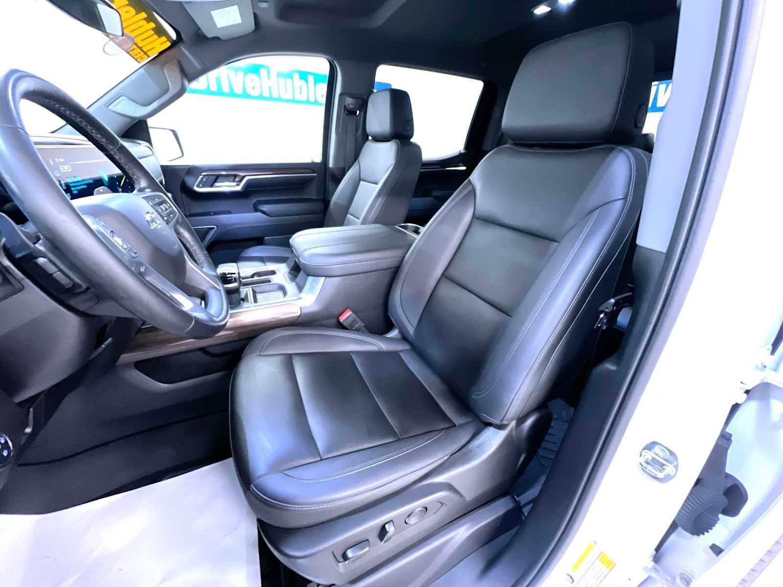 Used 2024 Chevrolet Silverado 1500 RST w/ All Star Edition Plus AWD/4WD image 14