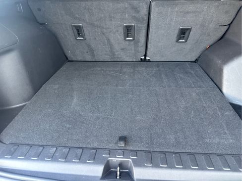 Used 2023 Chevrolet Equinox LS w/ LS Convenience Package image 36