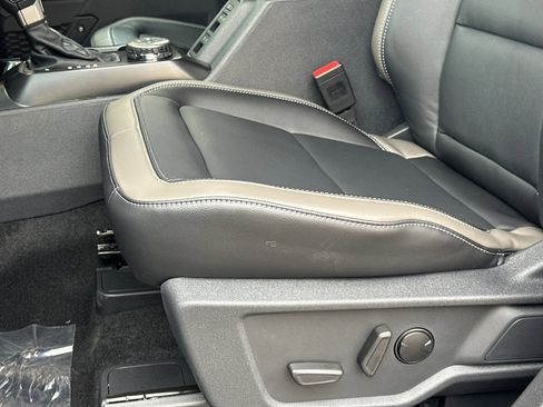 New 2025 Ford Bronco Outer Banks image 17