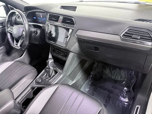 Used 2022 Volkswagen Tiguan SE R-Line AWD/4WD image 26