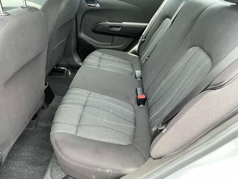 Used 2020 Chevrolet Sonic LT FWD image 10