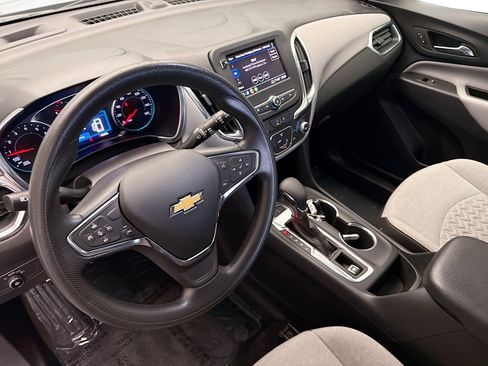 Used 2023 Chevrolet Equinox LT image 7