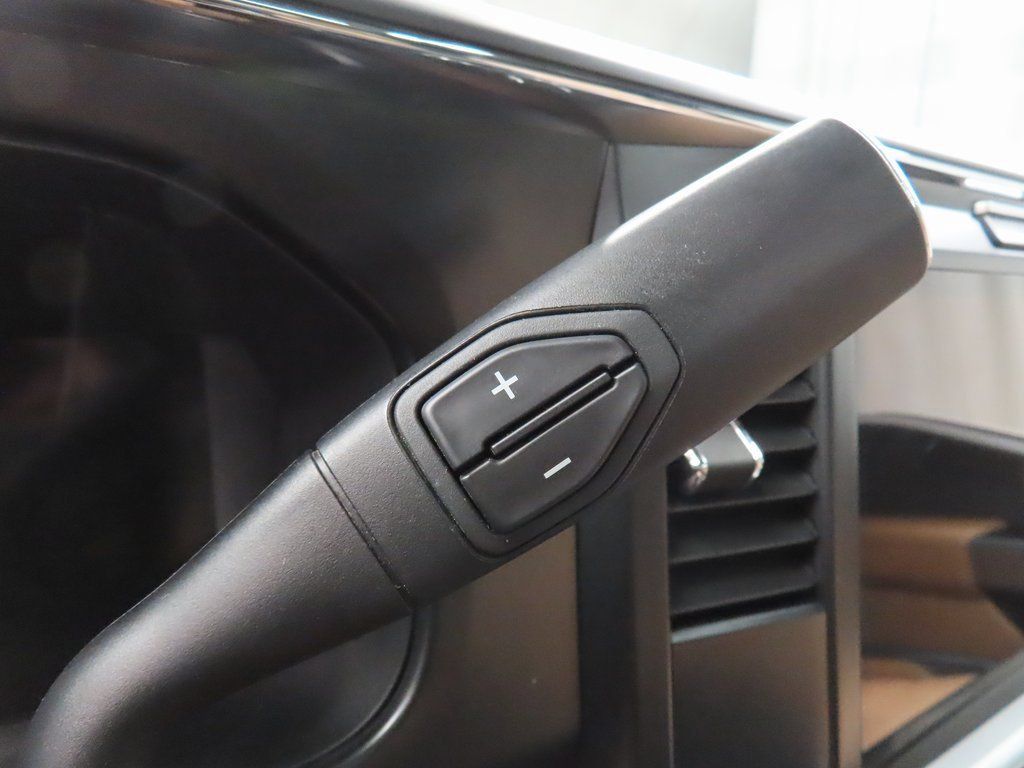 Used 2025 Ford F350 Lariat AWD/4WD image 50