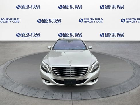 Used 2016 Mercedes-Benz S 550 4MATIC Sedan w/ Premium Package image 9