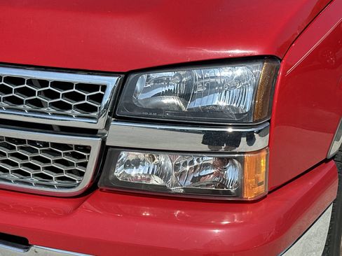 Used 2006 Chevrolet Silverado 1500 LT w/ Light Duty Power Package RWD image 11
