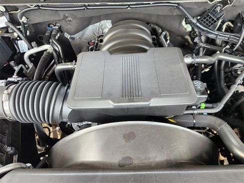 New 2026 Chevrolet Silverado 2500 Custom w/ Custom Value Package AWD/4WD image 32
