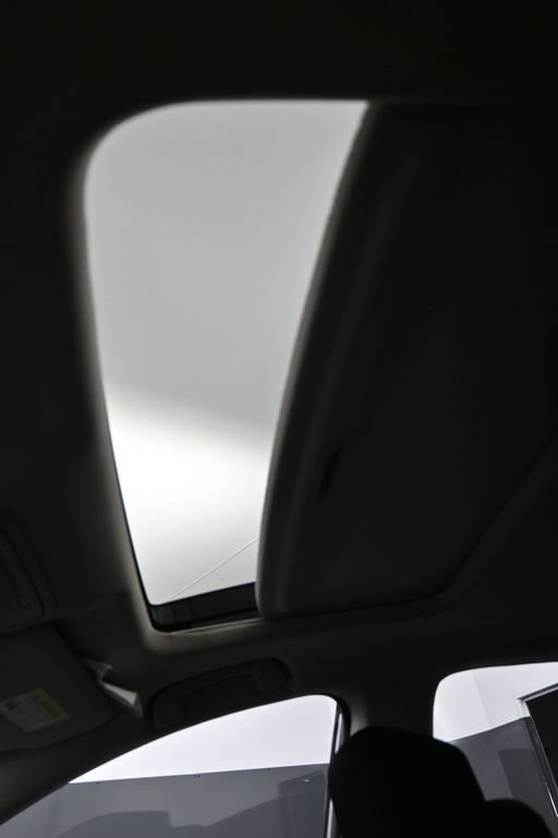 Certified 2023 Honda Accord EX image 18