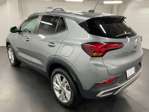 Used 2025 Buick Encore GX Preferred AWD/4WD image 4