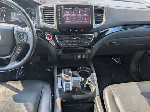 Used 2020 Honda Ridgeline RTL-E image 16