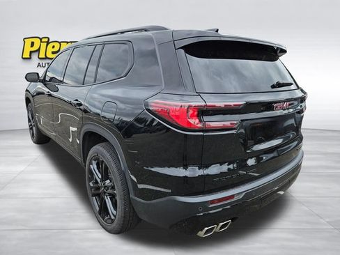 Used 2025 GMC Acadia Elevation w/ Elevation Premium Package AWD/4WD image 4
