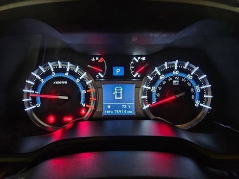 Used 2019 Toyota 4Runner SR5 image 11