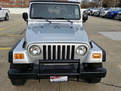 Used 2004 Jeep Wrangler SE image 4