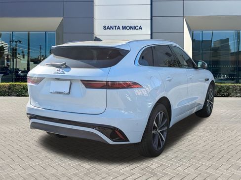Used 2024 Jaguar F-PACE R-Dynamic S image 5