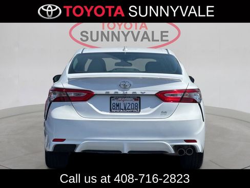 Used 2019 Toyota Camry SE FWD image 9
