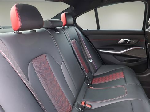 Used 2024 BMW M3 CS image 23