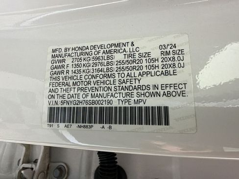 Certified 2025 Honda Pilot Touring image 26