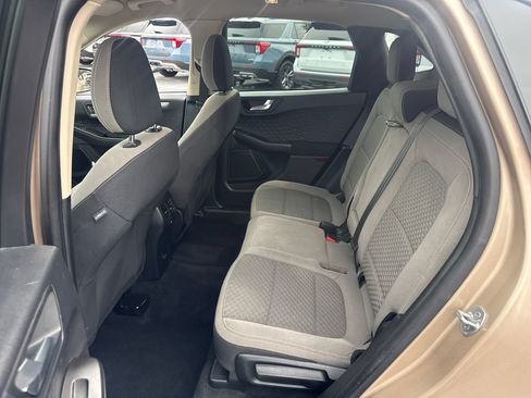 Used 2020 Ford Escape SE FWD image 16