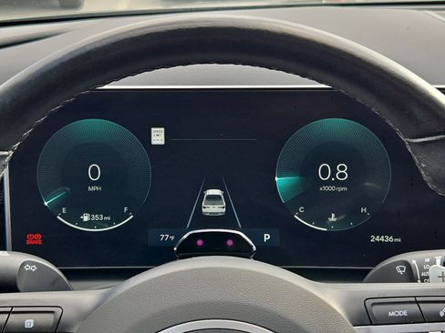 Used 2025 Hyundai Santa Cruz Limited image 22