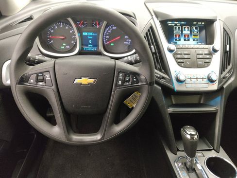 Used 2016 Chevrolet Equinox LS FWD image 22