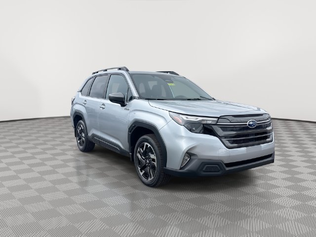 Used 2026 Subaru Forester Premium AWD/4WD image 2
