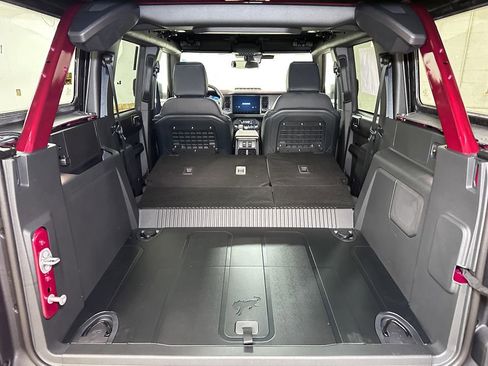 New 2025 Ford Bronco Badlands image 15