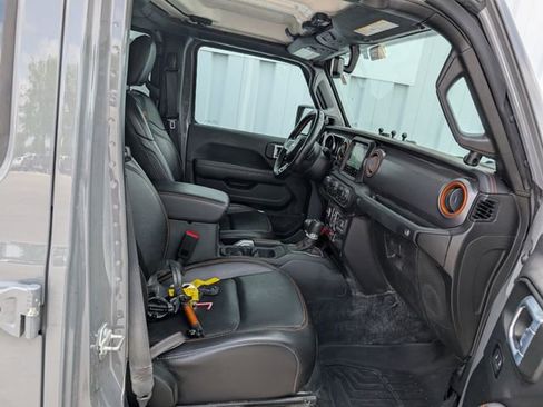 Used 2021 Jeep Gladiator Mojave AWD/4WD image 20