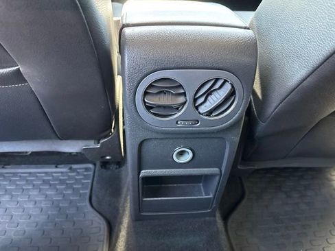 Used 2016 Volkswagen Tiguan S FWD image 15