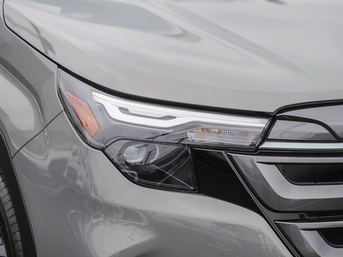 Certified 2026 Subaru Forester Premium AWD/4WD image 5