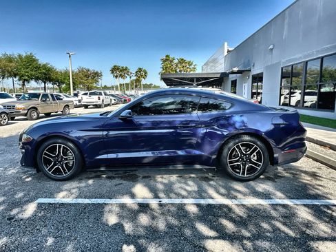 Used 2018 Ford Mustang Premium image 6