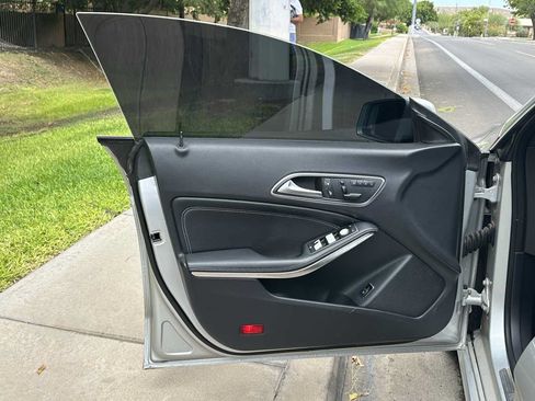 Used 2016 Mercedes-Benz CLA 250 image 44