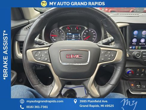Used 2018 GMC Terrain Denali w/ Advanced Safety Package AWD/4WD image 13