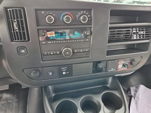 New 2026 Chevrolet Express 4500 w/ Power Convenience Package RWD image 7