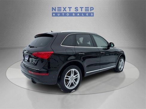 Used 2017 Audi Q5 2.0T Premium Plus w/ Technology Package image 8