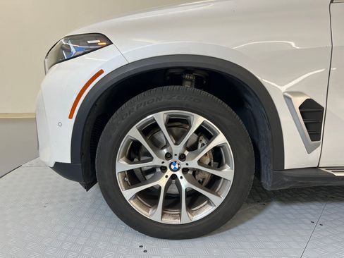 Used 2024 BMW X5 sDrive40i image 9