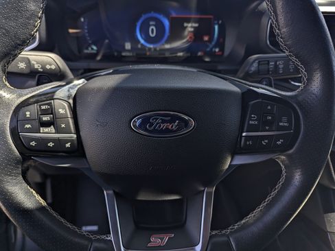 Used 2022 Ford Explorer ST w/ Equipment Group 401A RWD image 11