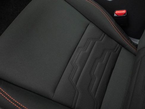 Used 2025 Nissan Frontier PRO-4X w/ Pro Convenience Package image 29