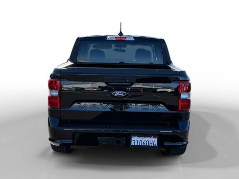 Certified 2025 Ford Maverick Lobo image 4