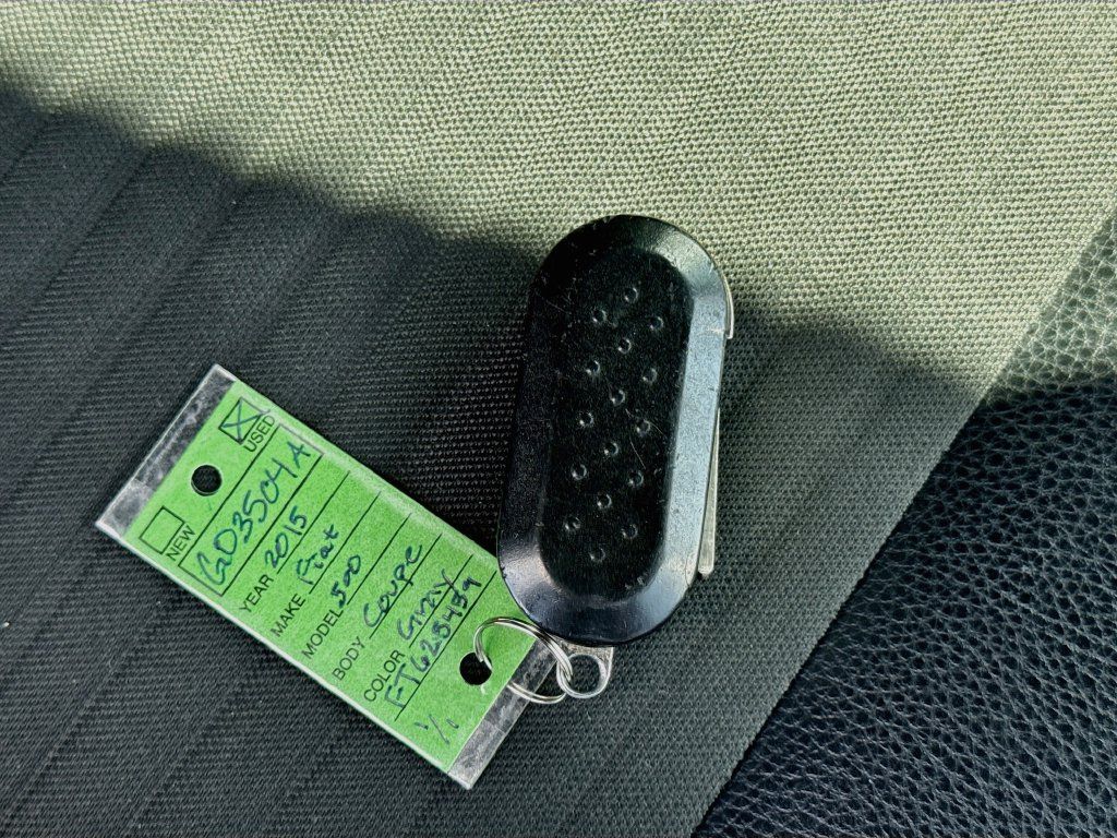 Used 2015 FIAT 500 Sport w/ Sport Appearance Group FWD image 31