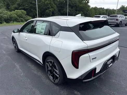 New 2026 Kia K4 EX FWD image 4