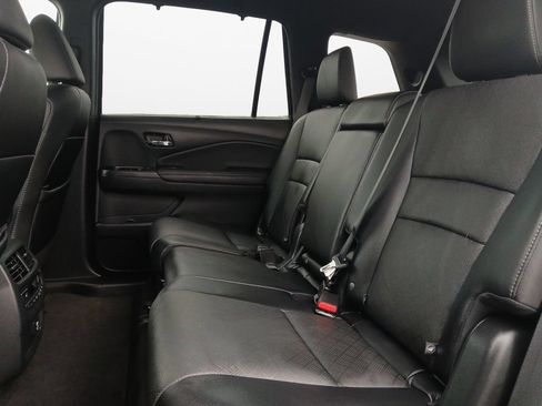 Used 2021 Honda Passport Touring image 22