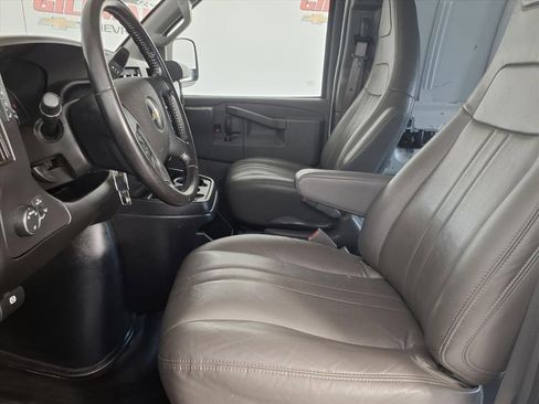 Used 2021 Chevrolet Express 2500 Extended w/ Driver Convenience Package image 22